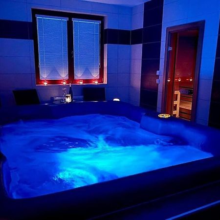 Relaxklub Villa S Wellness Tremosna ภายนอก รูปภาพ
